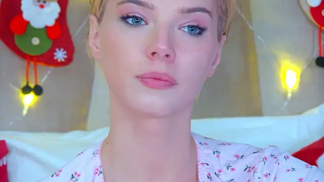 GentleRossi online show from 12-20-25, 04:04