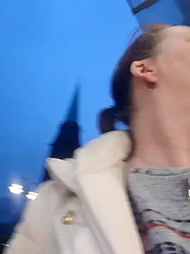 Snapshot of saharaheiss chatting on 02-05-25, 04:47 saharaheiss online show from 02-05-25, 04:47