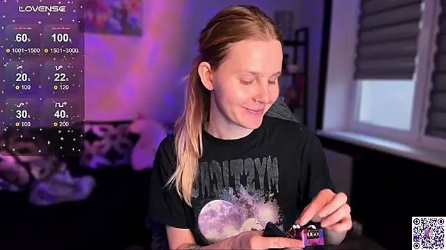 Chanel Gill online show from 11-06-25, 03:05