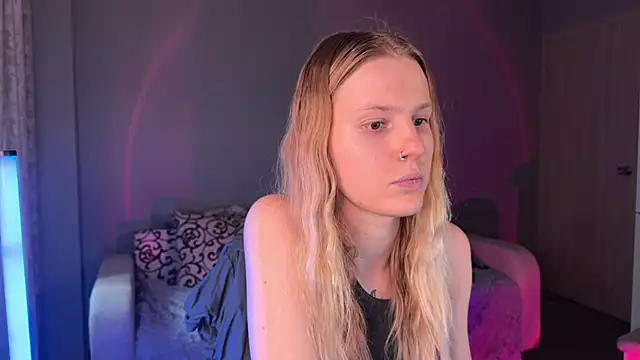 Chanel Gill online show from 10-01-25, 02:32