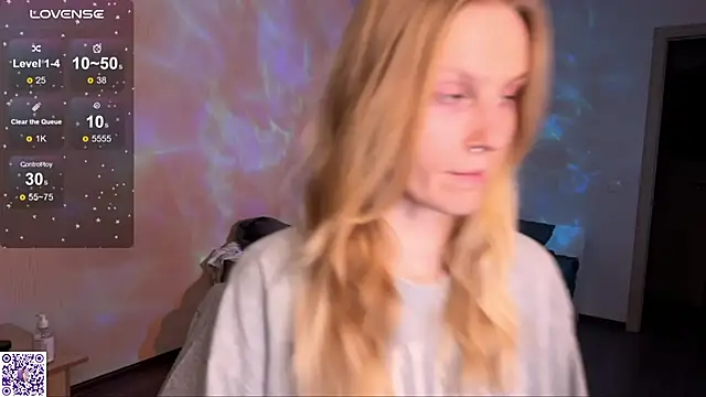 Chanel Gill online show from 09-18-25, 06:55