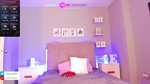 Snapshot of EmilyCoast-1 chatting on 04-23-26, 02:19 EmilyCoast-1 online show from 04-23-26, 02:19