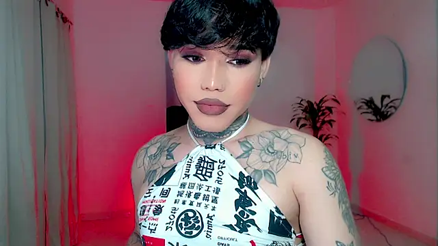 Snapshot of little_star_porn chatting on 01-18-26, 10:18 little star porn online show from 01-18-26, 10:18