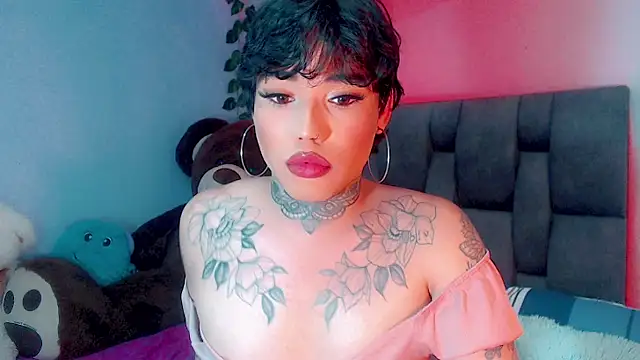 Snapshot of little_star_porn chatting on 03-11-25, 11:55 little star porn online show from 03-11-25, 11:55