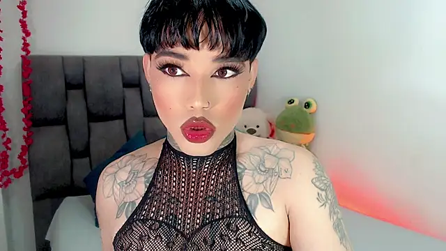 Snapshot of little_star_porn chatting on 02-27-26, 01:17 little star porn online show from 02-27-26, 01:17