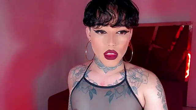 Snapshot of little_star_porn chatting on 10-30-25, 04:11 little star porn online show from 10-30-25, 04:11