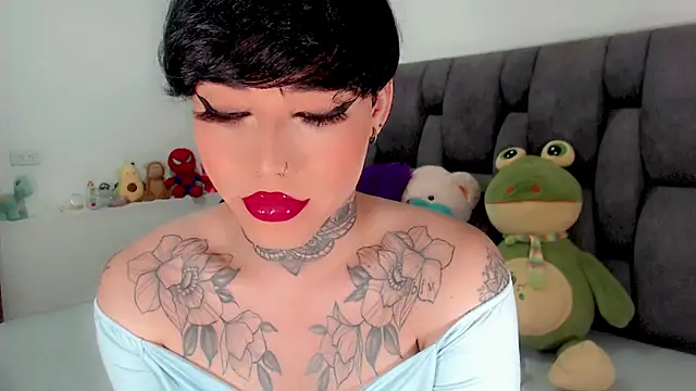 Snapshot of little_star_porn chatting on 11-08-25, 10:02 little star porn online show from 11-08-25, 10:02