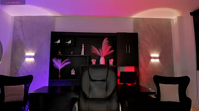 Snapshot of JennaOlsonX chatting on 10-09-25, 06:30 JennaOlsonX online show from 10-09-25, 06:30