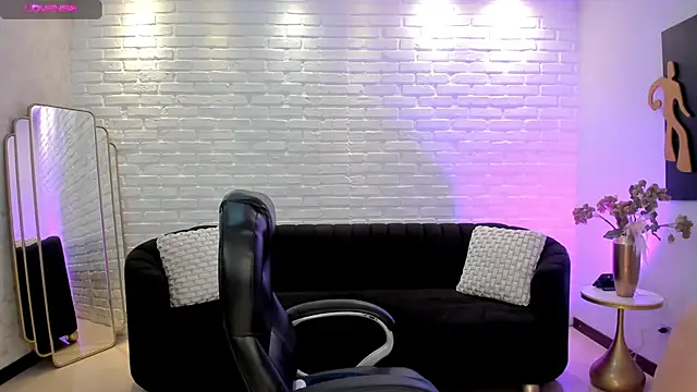 Snapshot of JennaOlsonX chatting on 02-27-25, 03:05 JennaOlsonX online show from 02-27-25, 03:05