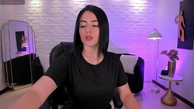 Snapshot of JennaOlsonX chatting on 02-07-26, 07:11 JennaOlsonX online show from 02-07-26, 07:11