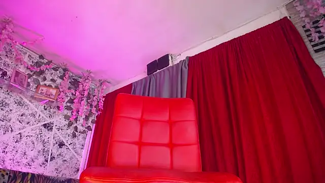 hornytsblonde online show from 07-19-26, 02:03