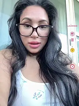 MeghanXO online show from 07-08-26, 01:34