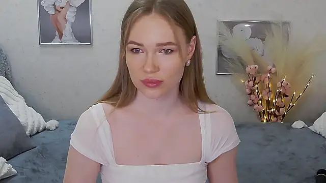 Veronika Mitchel online show from 02-11-25, 06:44