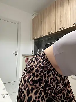 Snapshot of Scarlett-Dream chatting on 01-23-25, 11:15 Scarlett-Dream online show from 01-23-25, 11:15