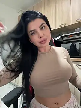 Snapshot of Scarlett-Dream chatting on 02-26-25, 01:22 Scarlett-Dream online show from 02-26-25, 01:22