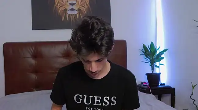 Snapshot of DanielCrush1 chatting on 01-30-25, 04:24 DanielCrush1 online show from 01-30-25, 04:24