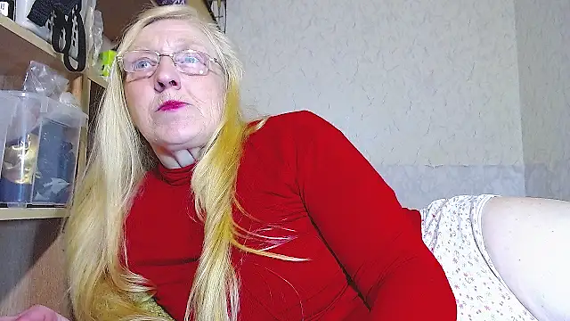 MadamBombShell online show from 10-10-25, 12:11