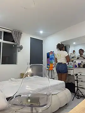 stormyy  online show from 06-25-26, 12:30