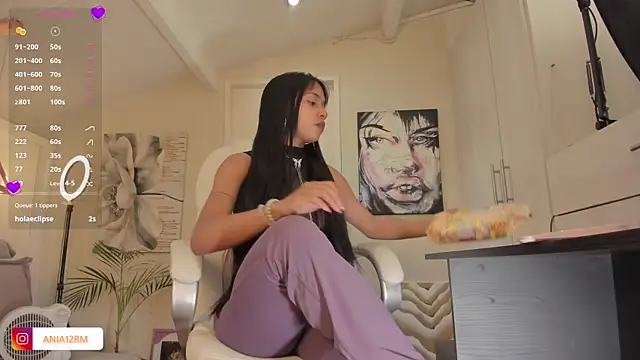 catalinasaiz online show from 11-18-25, 03:04