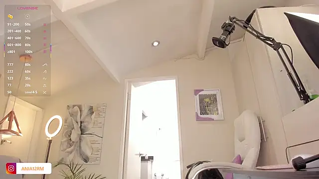 catalinasaiz online show from 10-29-25, 02:16