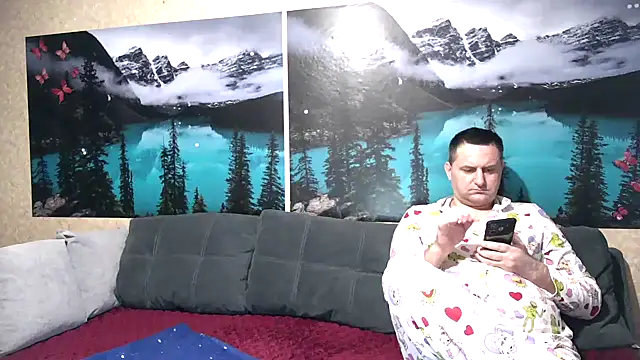 Snapshot of Big_Boss55 chatting on 04-30-26, 09:05 Big Boss55 online show from 04-30-26, 09:05