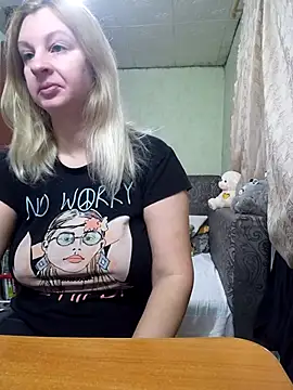 BustyBlond online show from 11-25-25, 04:46