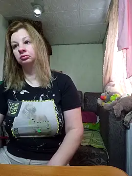 Snapshot of BustyBlond chatting on 05-11-26, 03:52 BustyBlond online show from 05-11-26, 03:52