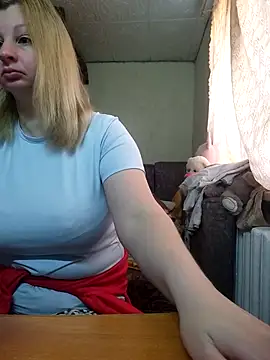 Snapshot of BustyBlond chatting on 04-30-26, 02:51 BustyBlond online show from 04-30-26, 02:51