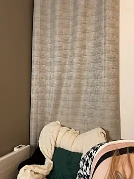 FoxyFrenchy online show from 01-12-26, 09:41