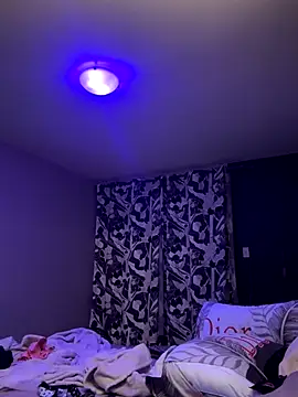 Snapshot of RuggyRackz chatting on 11-03-25, 11:30 RuggyRackz online show from 11-03-25, 11:30