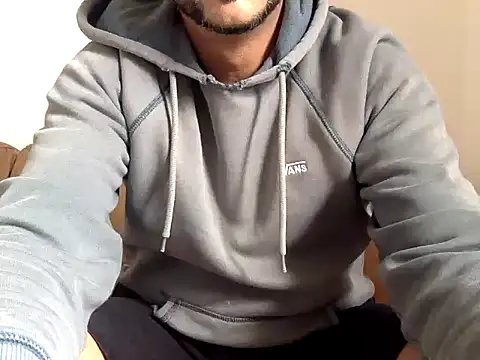 Snapshot of SMOKERBEASTBR chatting on 02-23-26, 04:07 SMOKERBEASTBR online show from 02-23-26, 04:07