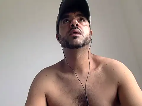 Snapshot of SMOKERBEASTBR chatting on 02-20-26, 04:09 SMOKERBEASTBR online show from 02-20-26, 04:09