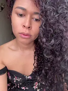 Snapshot of GabriSaenz chatting on 07-25-26, 01:50 GabriSaenz online show from 07-25-26, 01:50
