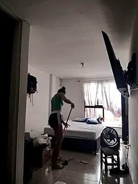 Snapshot of SAT--SU_U chatting on 11-29-25, 04:18 SAT--SU U online show from 11-29-25, 04:18