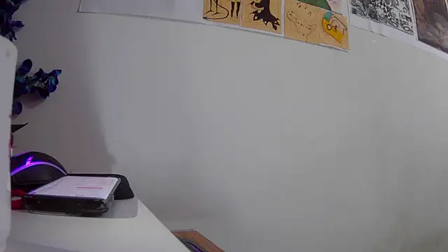 Snapshot of SAT--SU_U chatting on 02-13-26, 01:33 SAT--SU U online show from 02-13-26, 01:33