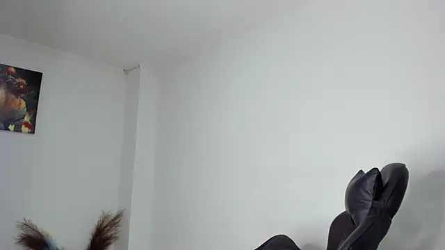 Snapshot of Emattaylor chatting on 12-30-24, 11:26 Emattaylor online show from 12-30-24, 11:26