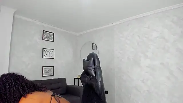 Emattaylor online show from 02-24-26, 01:12