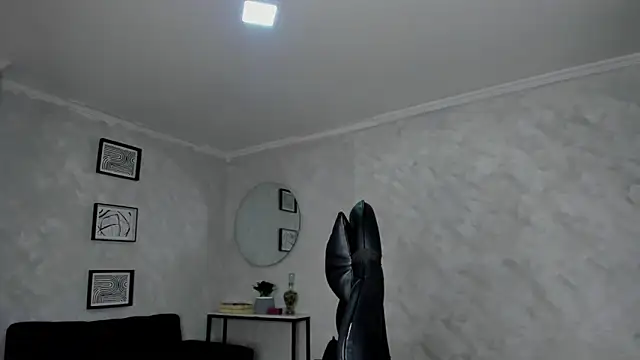 Emattaylor online show from 02-26-26, 01:00