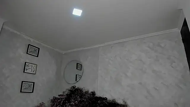 Snapshot of Emattaylor chatting on 01-15-26, 10:40 Emattaylor online show from 01-15-26, 10:40