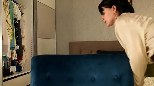 Snapshot of Special___ chatting on 10-17-25, 07:00 Special    online show from 10-17-25, 07:00