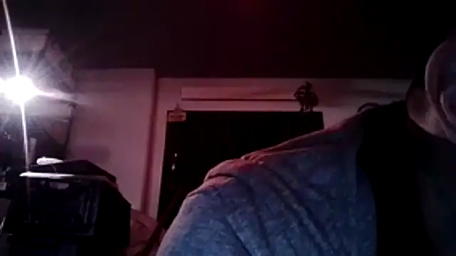 htk1975 online show from 12-22-25, 01:00