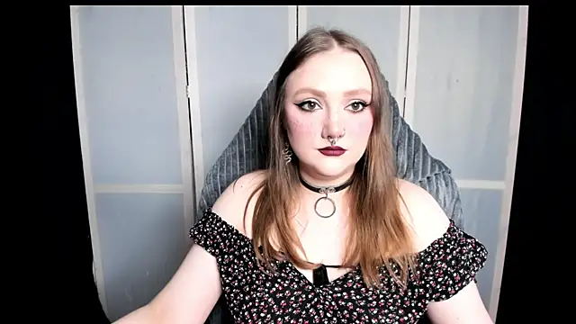 Snapshot of YourDyingBride chatting on 06-11-26, 02:53 YourDyingBride online show from 06-11-26, 02:53
