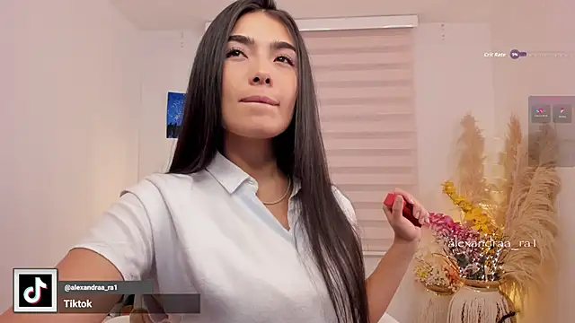 Alexandra ra online show from 11-22-25, 04:33