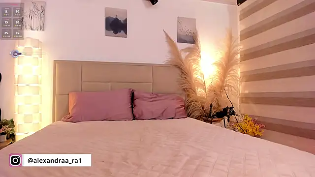 Snapshot of Alexandra_ra chatting on 02-19-25, 02:23 Alexandra ra online show from 02-19-25, 02:23