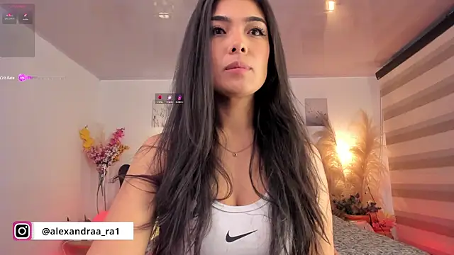Snapshot of Alexandra_ra chatting on 02-22-25, 05:13 Alexandra ra online show from 02-22-25, 05:13