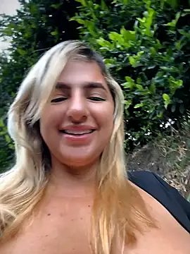 sammyqueenx21 online show from 07-15-26, 12:23