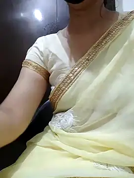 Snapshot of Nisha_candy chatting on 12-05-24, 03:12 Nisha candy online show from 12-05-24, 03:12