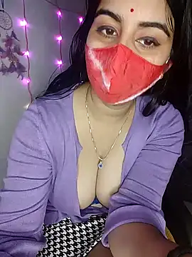 Snapshot of Nisha_candy chatting on 01-28-25, 06:49 Nisha candy online show from 01-28-25, 06:49