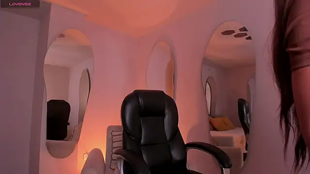 ErikaBenz  online show from 01-11-26, 12:12