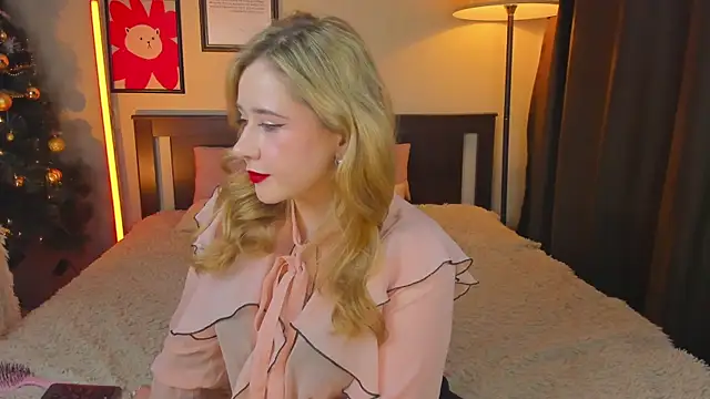 Lav Tender online show from 12-21-25, 09:26